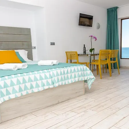 Beachfront With Sea Views Aloha Playa Apartment Benalmadena