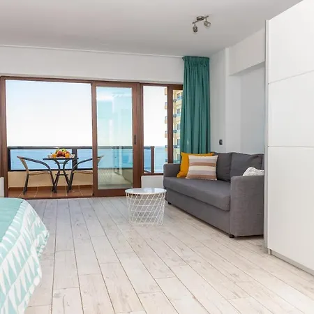 Beachfront With Sea Views Aloha Playa * Benalmadena