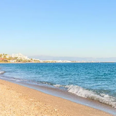 Apartment Beachfront With Sea Views Aloha Playa