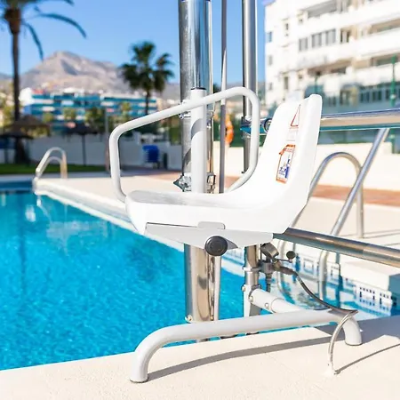 Apartment Beachfront With Sea Views Aloha Playa *